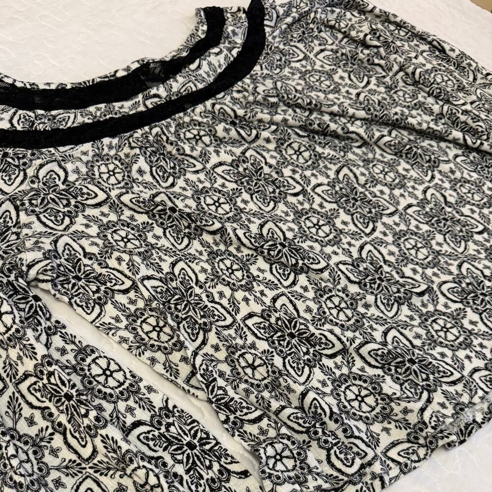 WOMEN FADED GLORY LARGE 12-14 LACE EMBELLISHED GATHERED STYLE TOP LONG SLEEVE